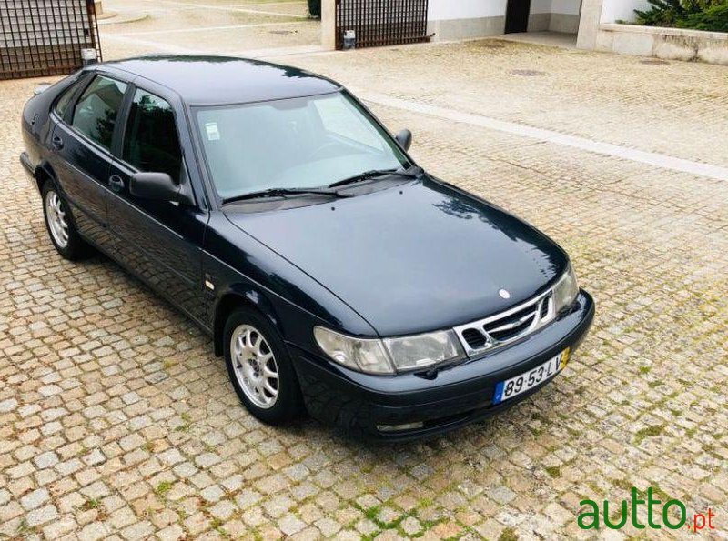 1998' Saab 9-3 Sport Hatch photo #2