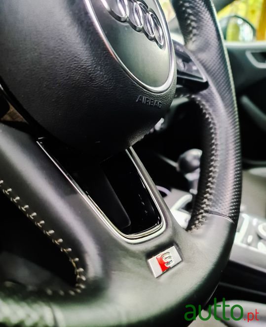 2017' Audi A3 Sportback photo #5