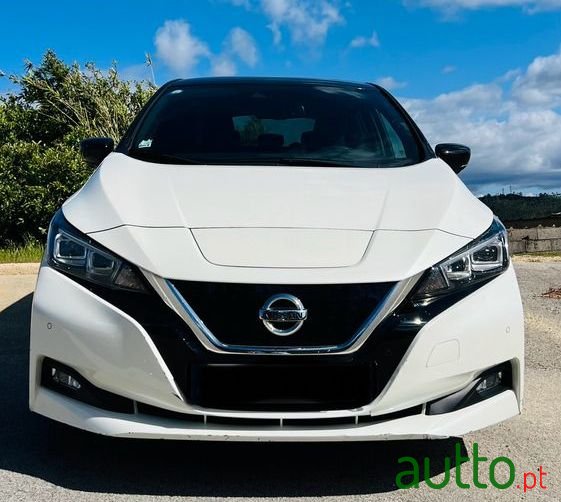 2019' Nissan Leaf Tekna Propilot Park photo #1
