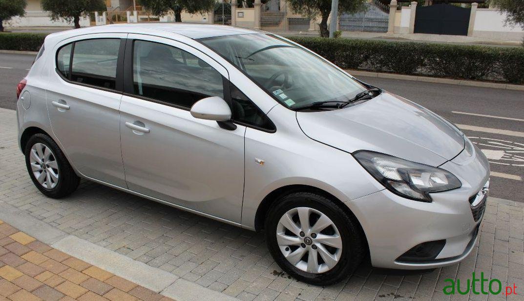 2015' Opel Corsa photo #2