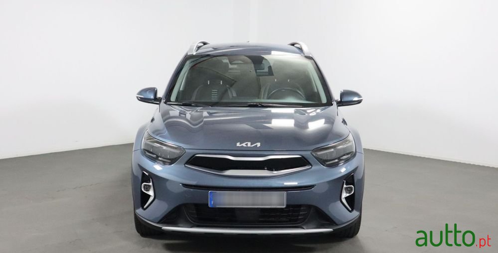 2023' Kia Stonic 1.2 Move photo #2