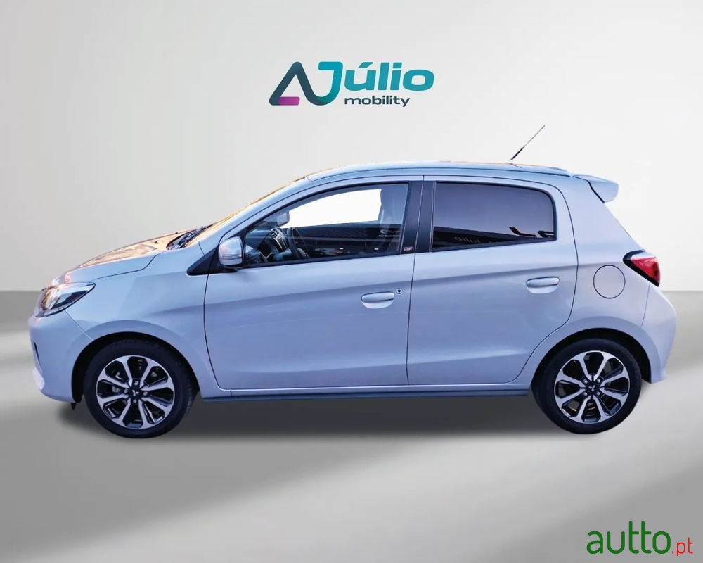 2024' Mitsubishi Space Star photo #1