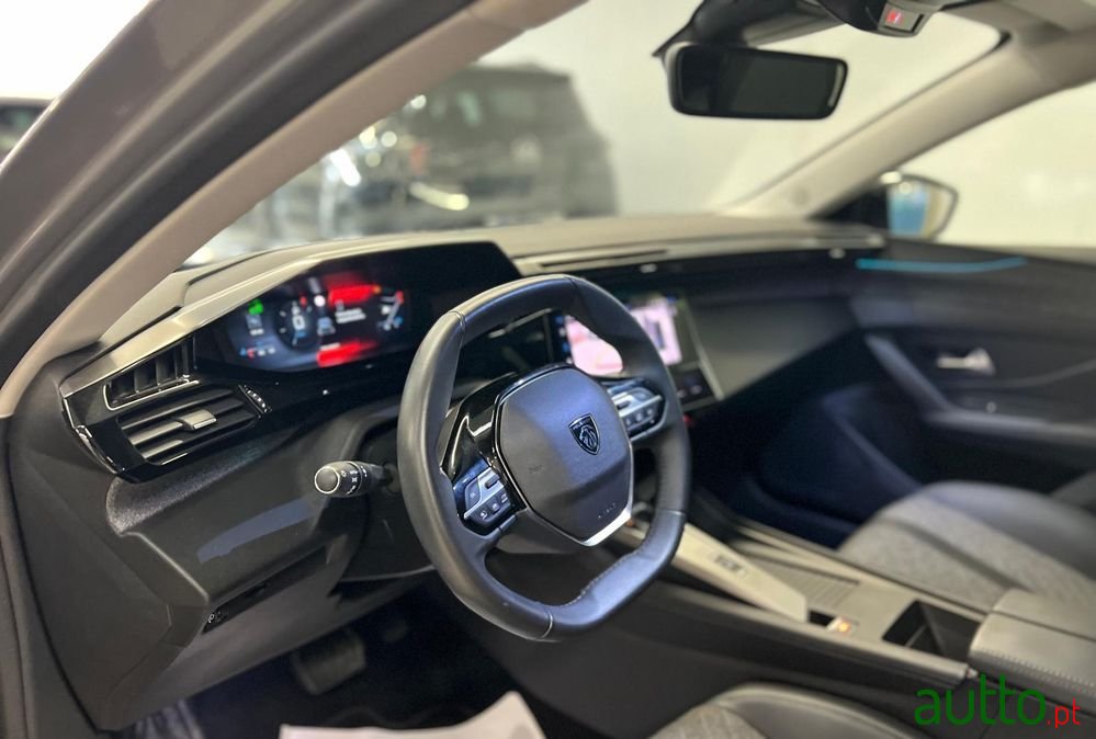 2023' Peugeot 408 photo #5