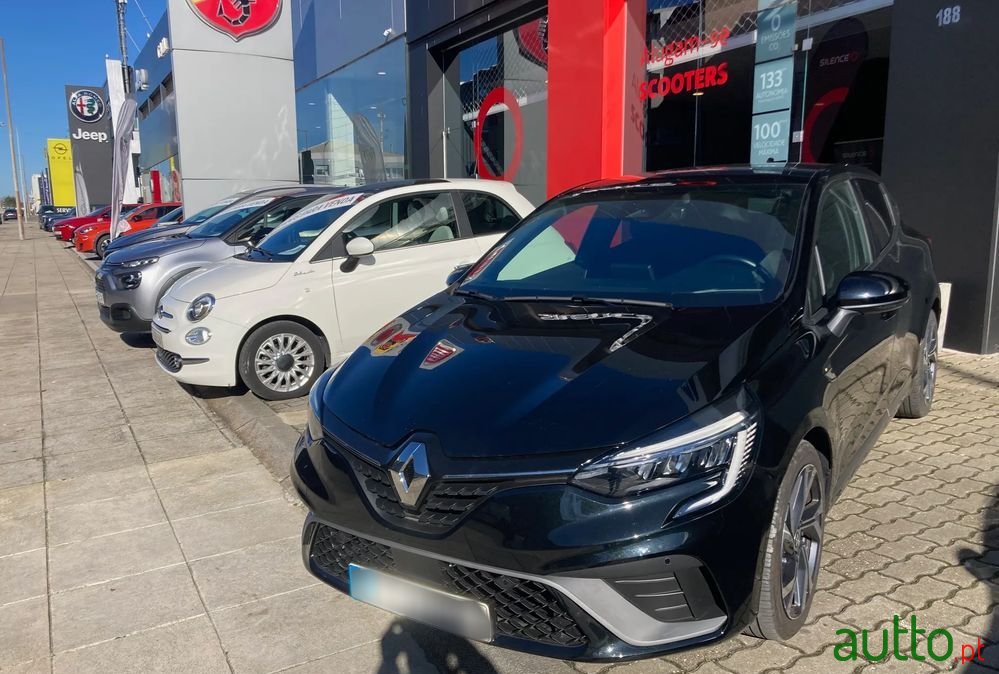 2022' Renault Clio 1.0 Tce Rs Line photo #1