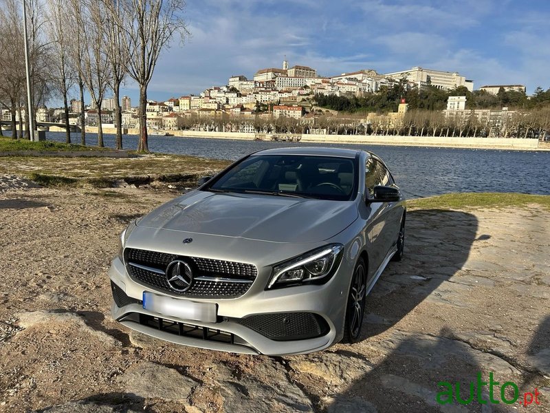 2018' Mercedes-Benz Cla-180 photo #2