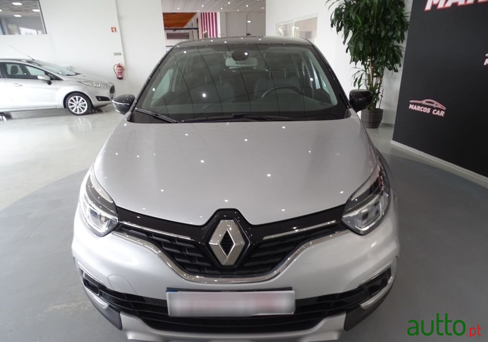 2018' Renault Captur photo #2