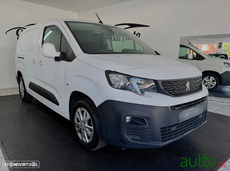 2019' Peugeot Partner L2H1 photo #1