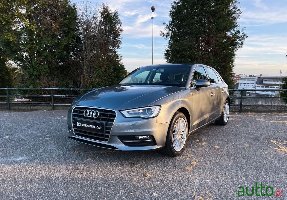 2015' Audi A3 Sportback photo #3