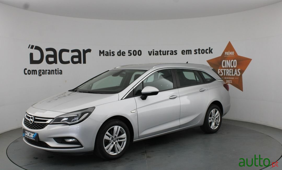 2016' Opel Astra Sports Tourer photo #3