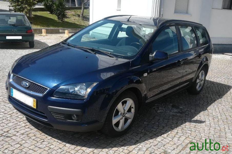 2005' Ford Focus Sw Sport photo #3