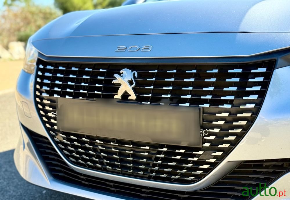 2020' Peugeot 208 1.2 Puretech Style photo #4