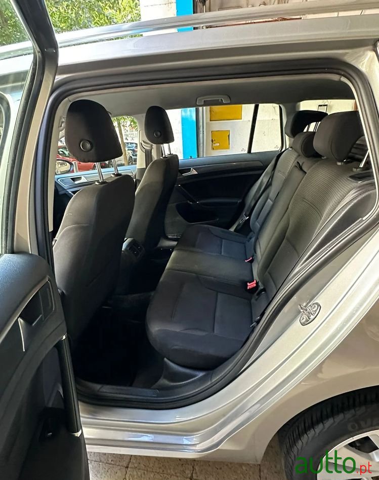 2019' Volkswagen Golf Variant photo #5