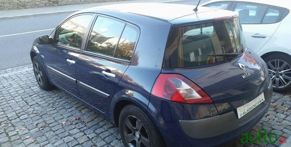 2004' Renault Megane photo #1