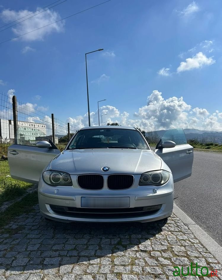 2007' BMW Série 1 I photo #2