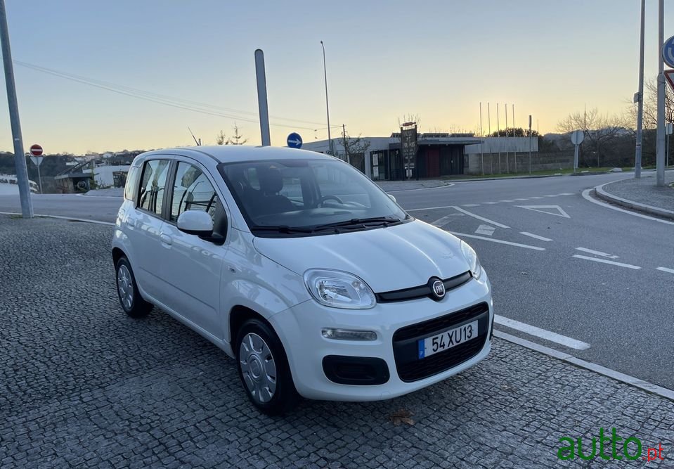 2019' Fiat Panda photo #2