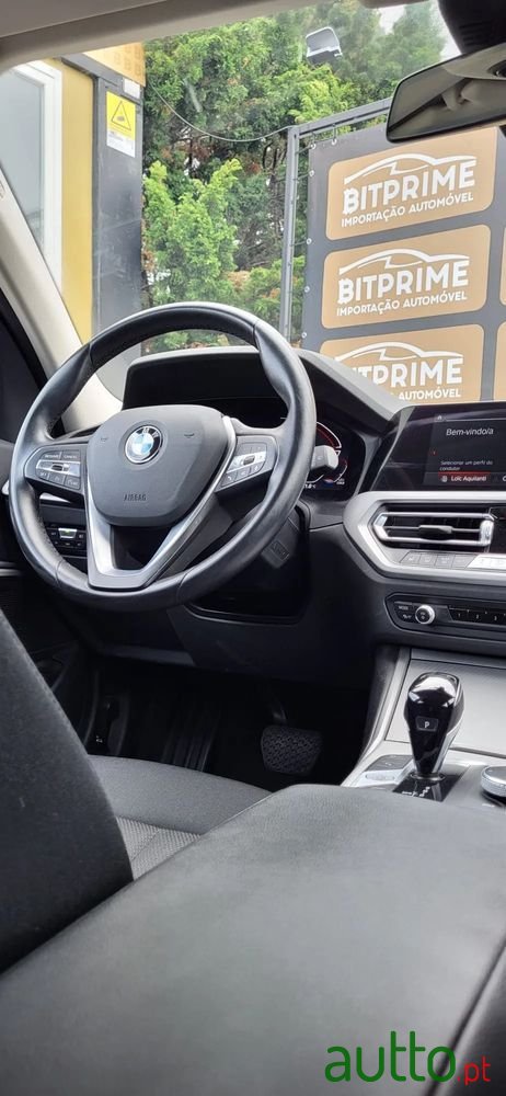 2022' BMW Série 3 D Touring photo #5