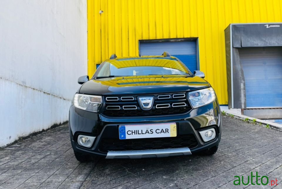 2018' Dacia Sandero Stepway photo #3