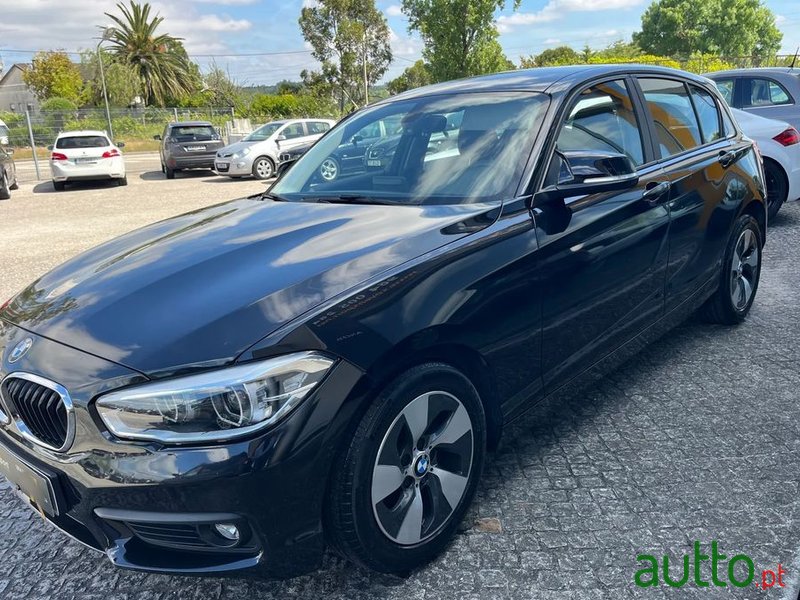 2016' BMW Série 1 D Advantage photo #3