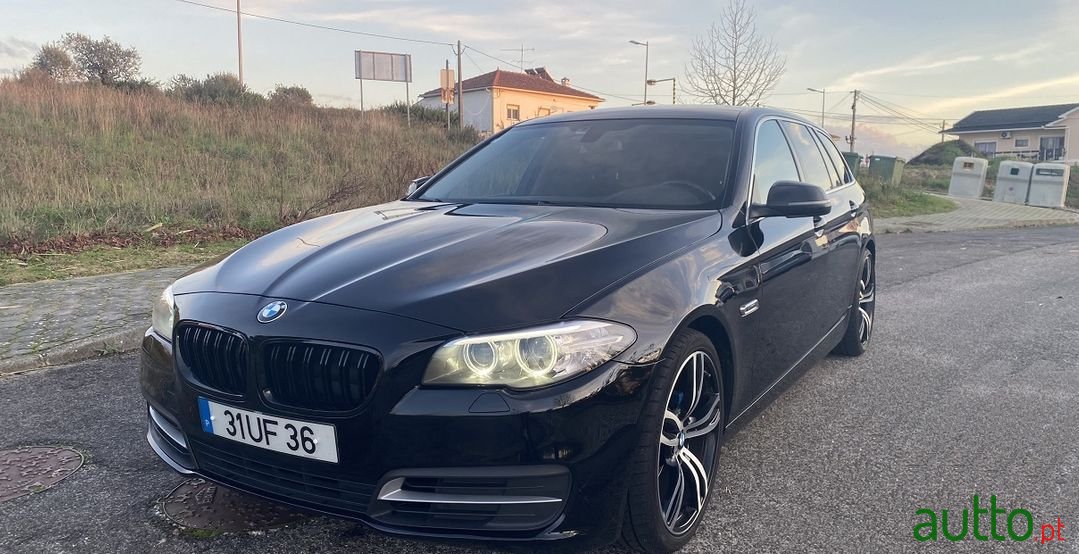 2014' BMW 520 photo #3