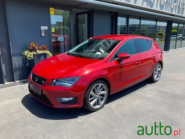 2015' SEAT Leon photo #3