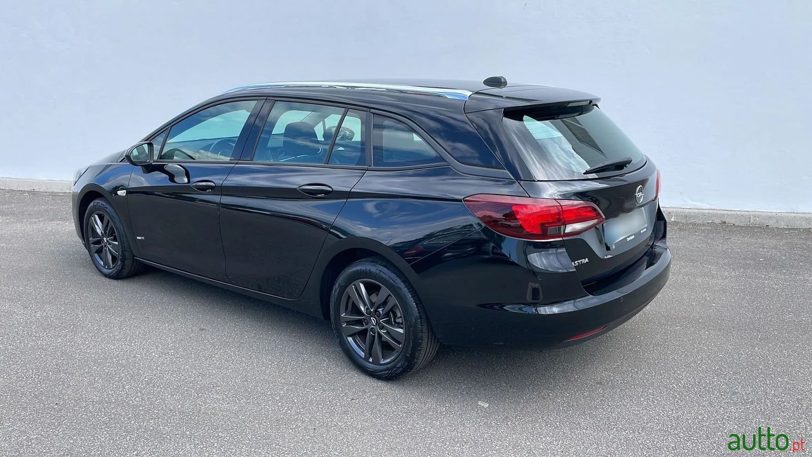 2022' Opel Astra Sports Tourer photo #3