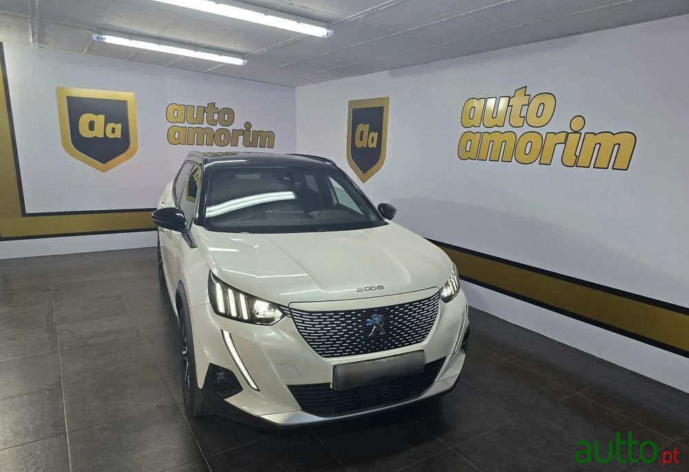 2022' Peugeot e-2008 50 Kwh Gt Pack photo #6