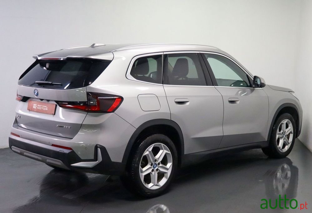 2023' BMW Série X Xdrive25E photo #3