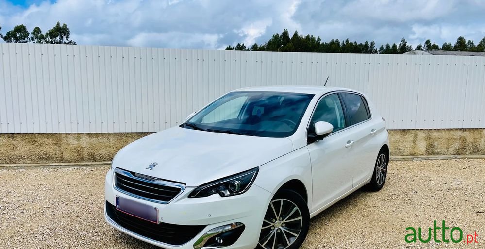 2017' Peugeot 308 photo #1