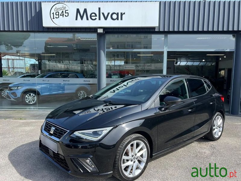 2024' SEAT Ibiza 1.0 Tsi Fr photo #1