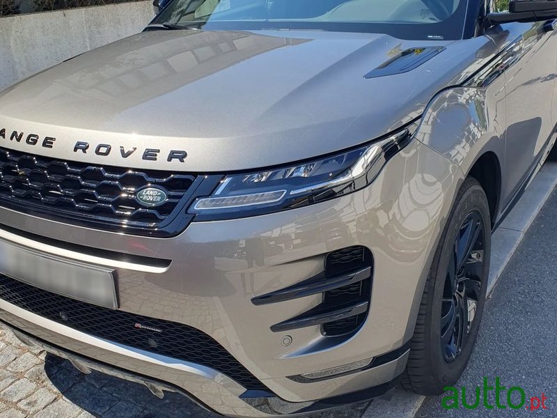 2023' Land Rover Range Rover Evoque photo #2