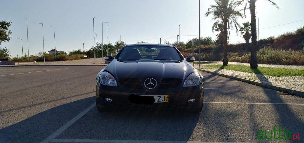 2005' Mercedes-Benz Slk-200 Kompressor photo #3