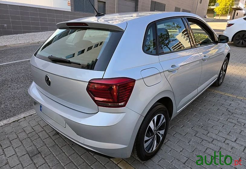 2020' Volkswagen Polo photo #6