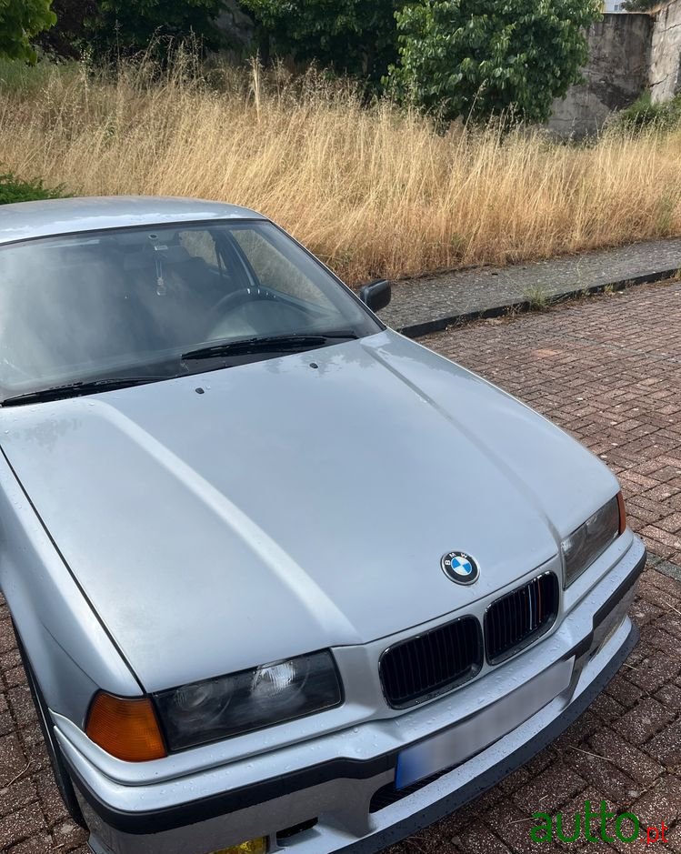 1996' BMW Série 3 Tds Compact photo #2