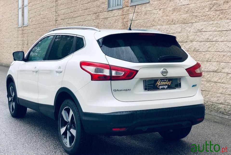 2014' Nissan Qashqai photo #4