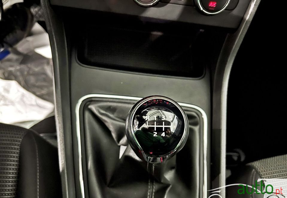 2017' SEAT Leon photo #5