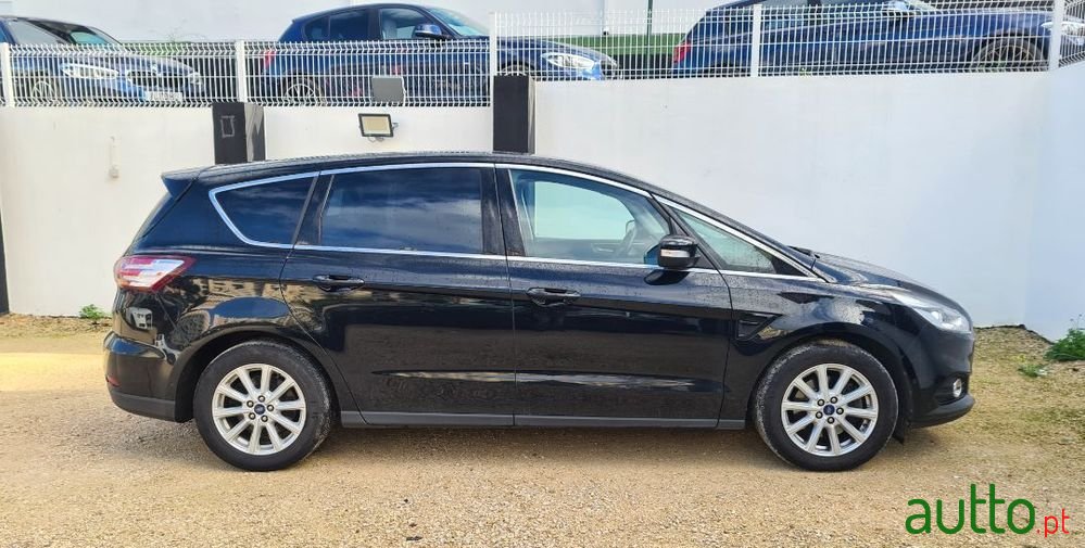 2016' Ford S-Max 2.0 Tdci Titanium photo #4