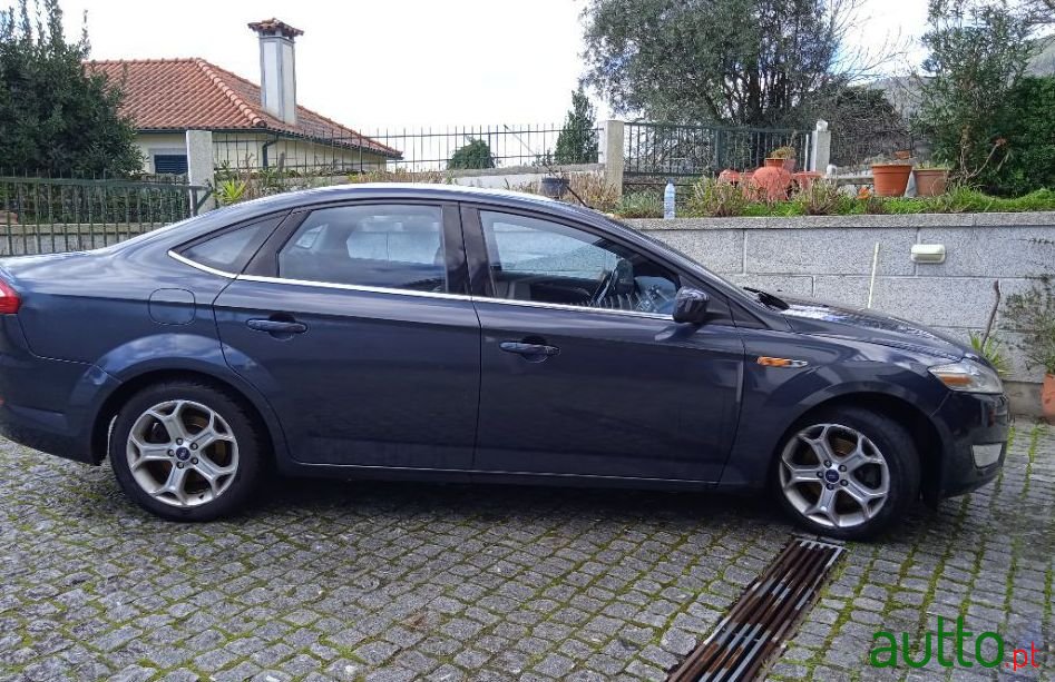 2008' Ford Mondeo Titanium photo #3