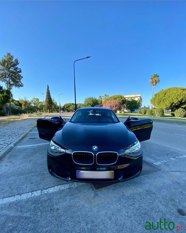 2012' BMW 116 photo #5