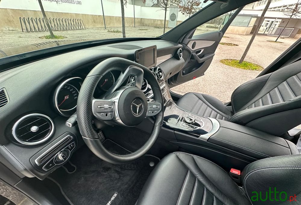 2019' Mercedes-Benz C 220 D Amg Line photo #6