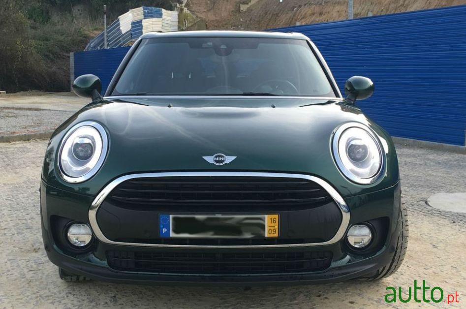2016' MINI Clubman One D photo #4