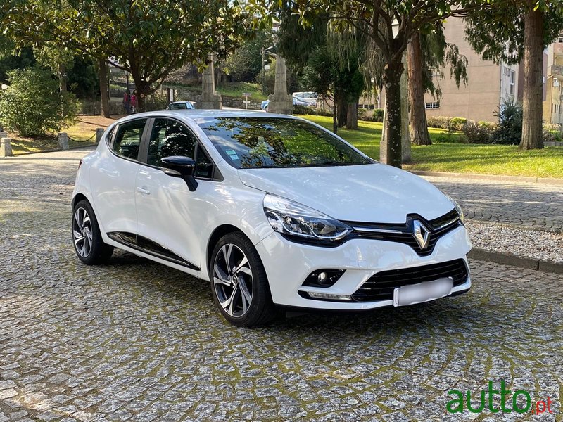 2017' Renault Clio photo #1