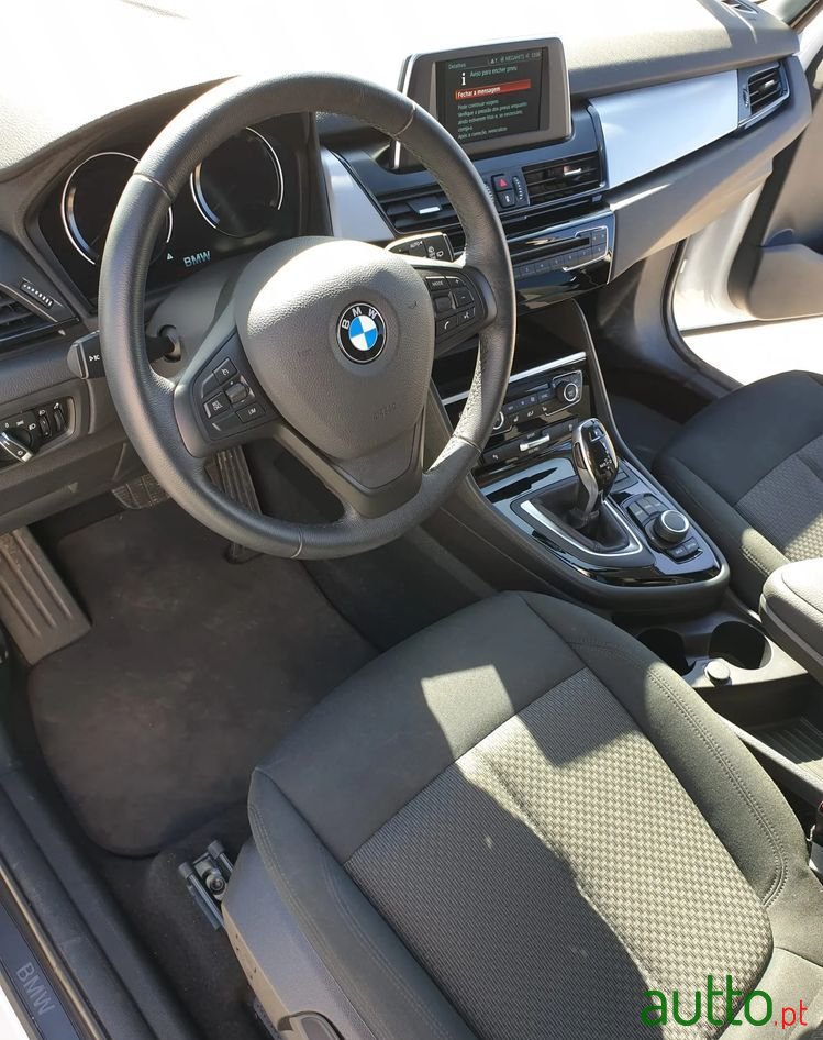 2019' BMW Série 2 photo #6