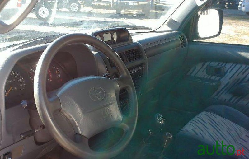 1999' Toyota Land Cruiser photo #4