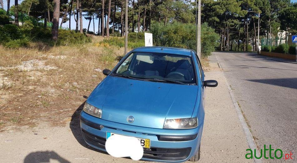 2000' Fiat Punto photo #1