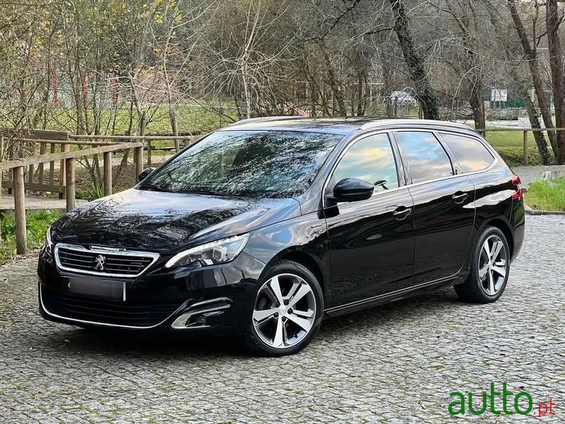 2016' Peugeot 308 Sw photo #1