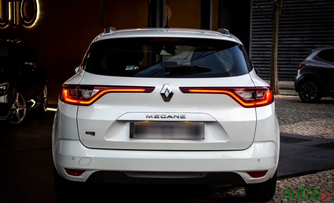 2019' Renault Megane photo #3