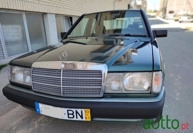1993' Mercedes-Benz 190 photo #5