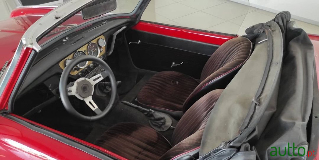 1967' Triumph Spitfire photo #4