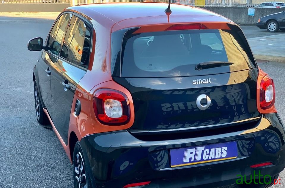 2016' Smart Forfour photo #3