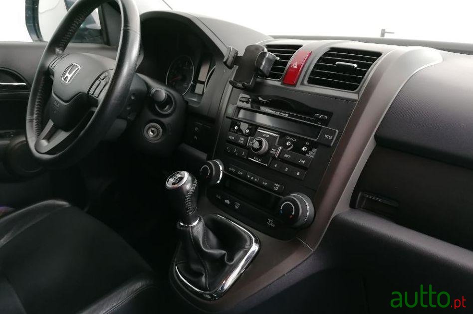 2010' Honda CR-V photo #3